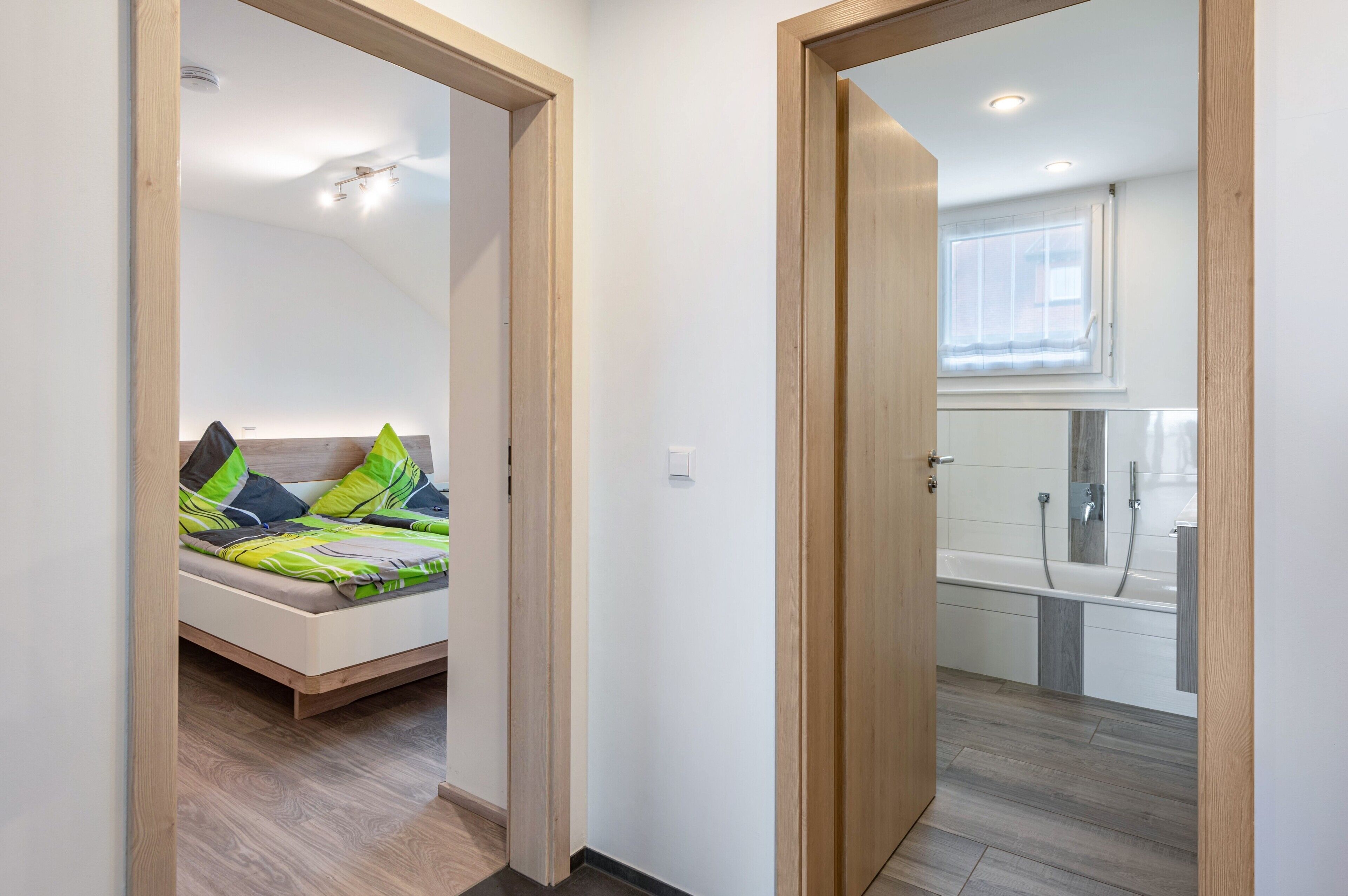 2 bedrooms, desk, iron/ironing board, free WiFi