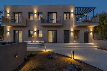Esterni. Topos Suites