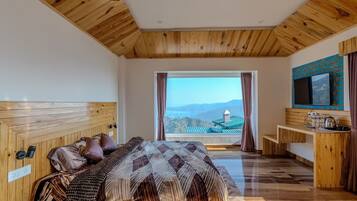Executive King room with Himalayan view