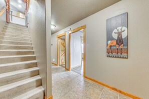 Interior - Near Hiking Trails: Spacious Cloudcroft Retreat! (Cloudcroft)