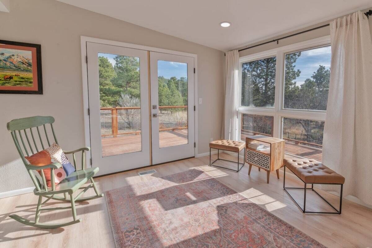 Secluded 3 Bed Home near Scratchgravel Peak