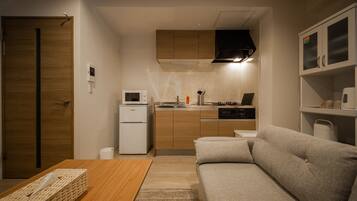 Basic Apartment | 1 bedroom, iron/ironing board, free WiFi