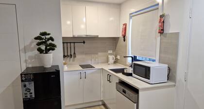 Comfortable Economical and Secure Getaway Apartment w/free parking and wifi