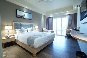 Deluxe Room | Desk, iron/ironing board, free WiFi, bed sheets - Q Saina Aarokan Heights (Puri)