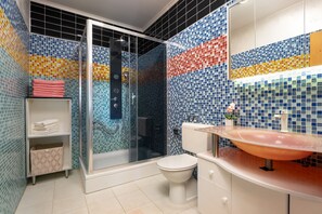 Shower - Apartment Viki (Istria - Poreč) (Poreč)