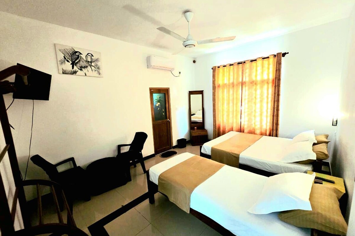 Double Room, Garden View | Bed sheets
