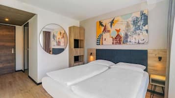 Chambre Double, non-fumeur (French Bed)