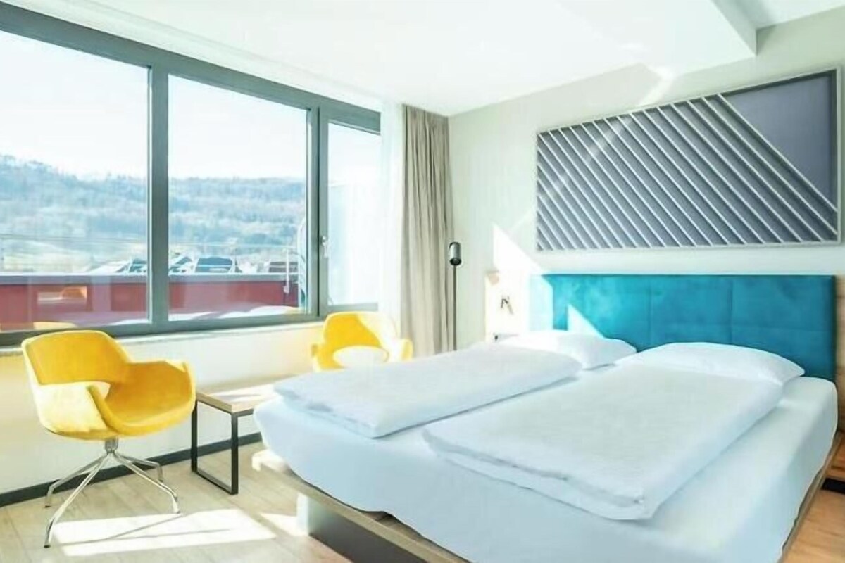 Rideaux occultants, chambres insonorisées, Wi-Fi gratuit, draps fournis