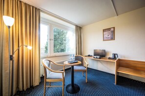 Basic Double Room - Raststättenhotel Tecklenburger Land (Tecklenburg)