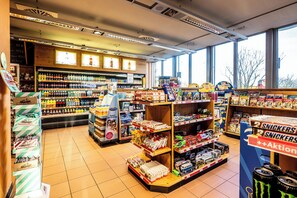 Shopping mall - Raststätte und Motel Tecklenburger Land (Tecklenburg)