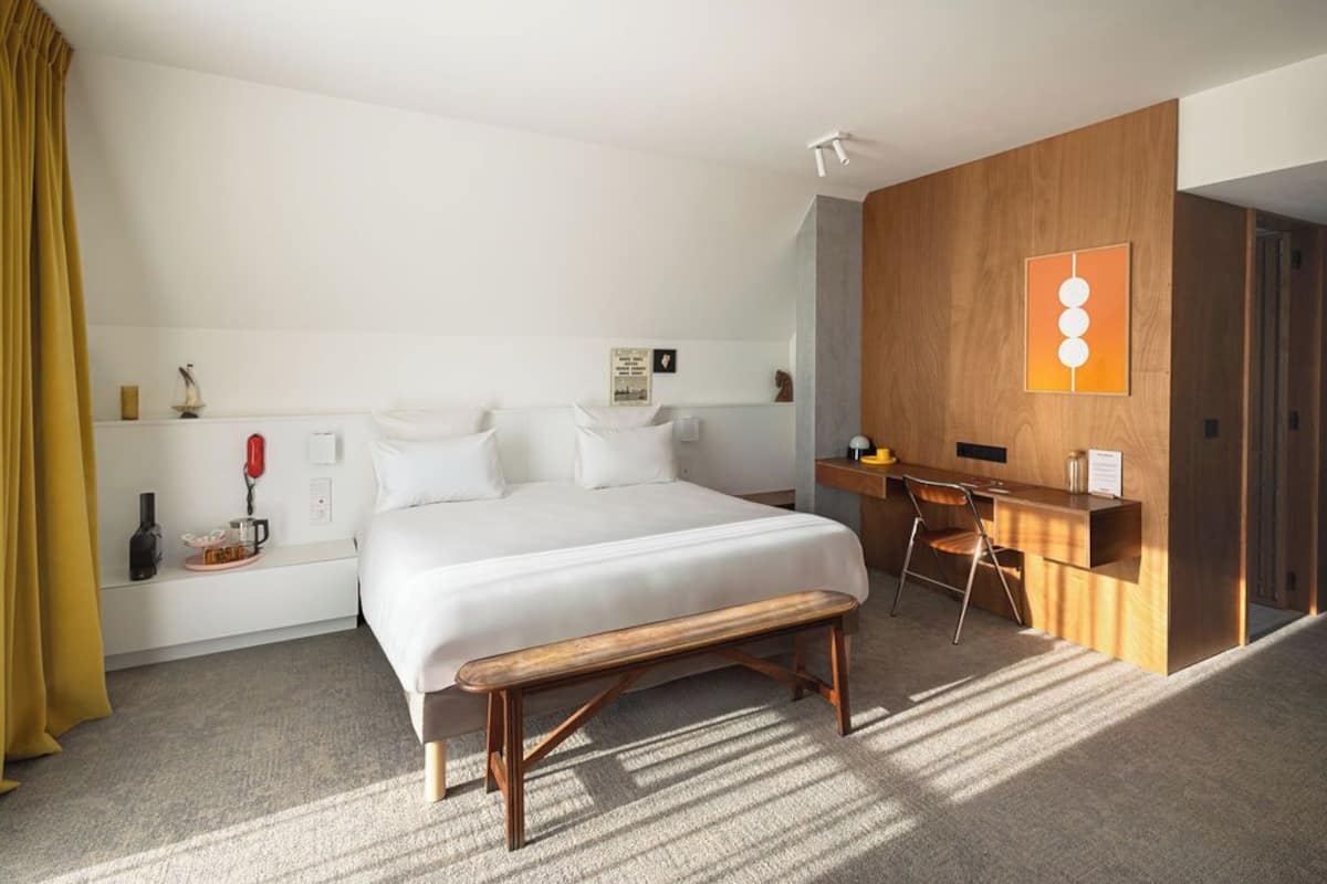 1 bedroom, in-room safe, soundproofing, free WiFi