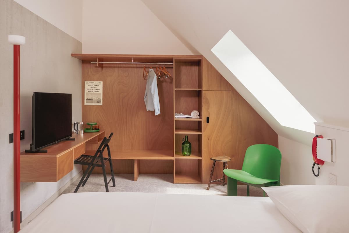 Habitación familiar | 1 habitación, caja de seguridad en la habitación y insonorización