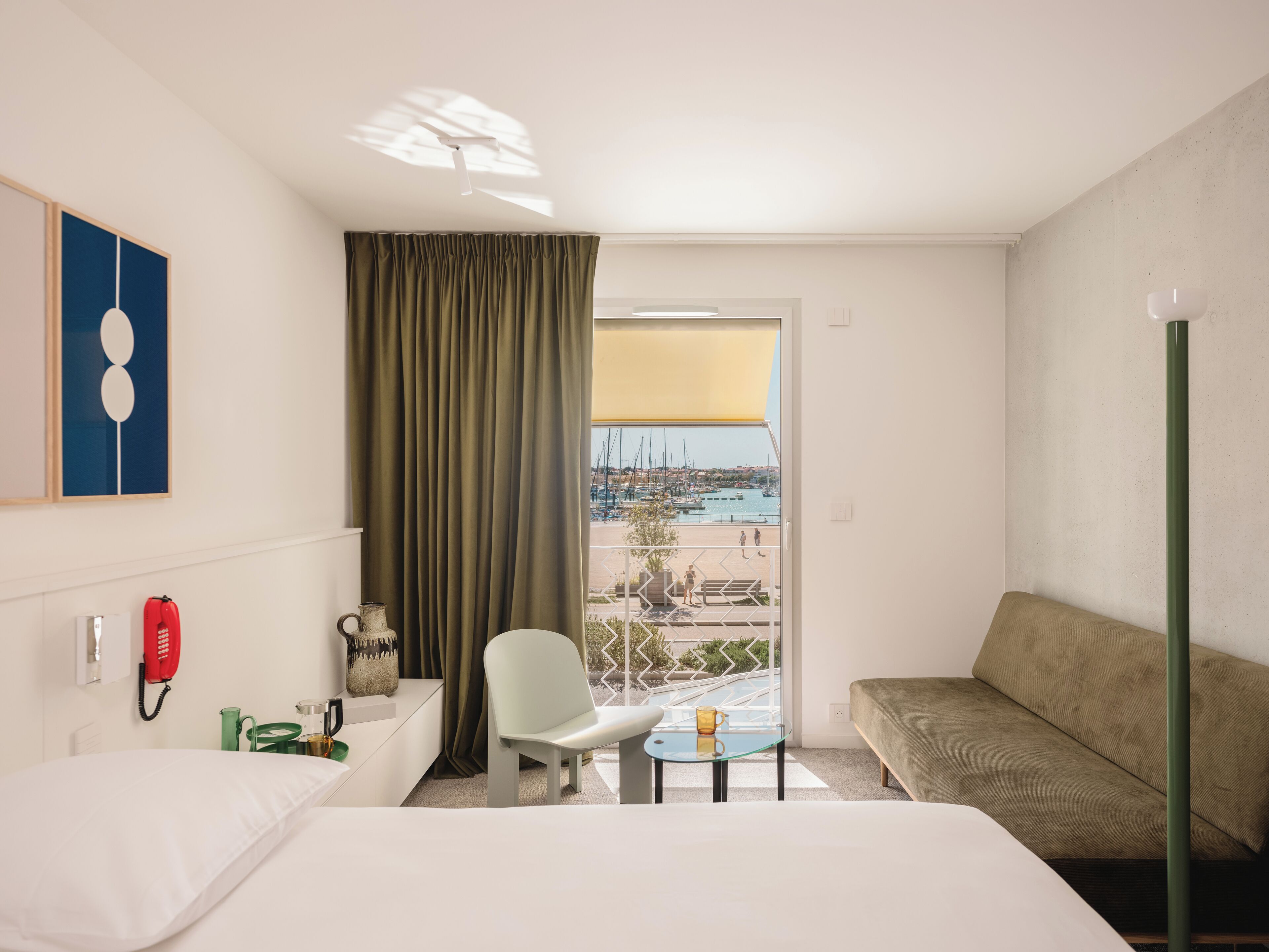 Junior Suite, vue port | Vue de la chambre