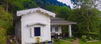 Hill House Haldummulla