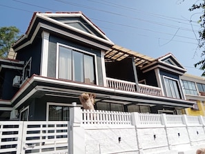 Front of property - Abode Bungalow 05 (Assagao)
