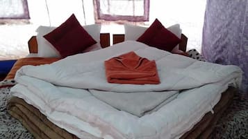 Deluxe Room | 1 bedroom, free WiFi
