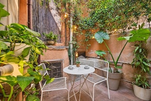 7. lower terrace - Domus Imperial Forums (Roma)