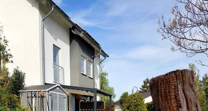 Traumhaftes und Entspanntes Wohnen am Gartenteich