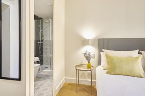 Studio - Estudios Bordadores by Valdesierra  (Salamanca)