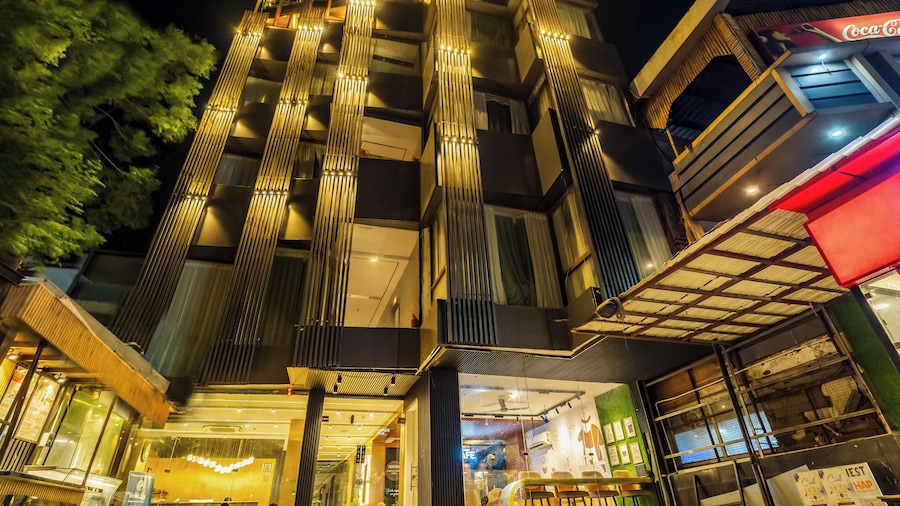 SKI Hotels And Resorts
