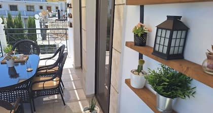 Paramount Gardens Resorts D204