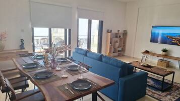 Family Apartment | Dining room