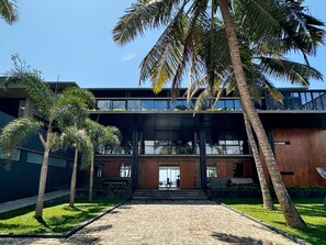 Fachada de la propiedad