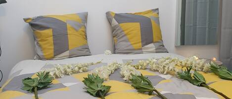 Leilighet – design | Skrivebord, lydisolert, strykejern/-brett og wi-fi (inkludert)