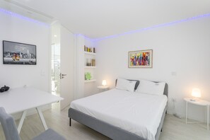 3 Schlafzimmer, Bügeleisen/Bügelbrett