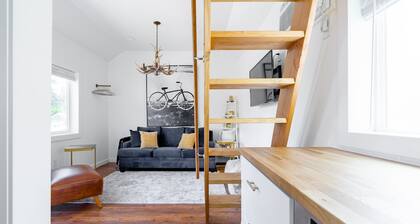 Urban Tiny House near Portland & Columbia Gorge