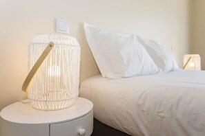3 Schlafzimmer, Bügeleisen/Bügelbrett