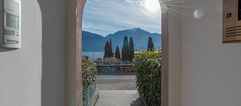 Pianello Charming Lake View