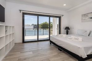 4 bedrooms, iron/ironing board - Casa do Paraiso (Azeitão)