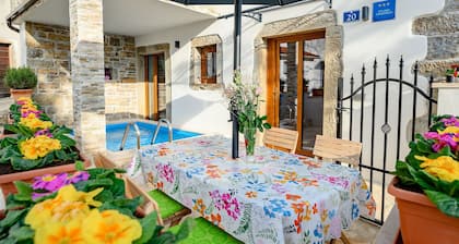 Haus Casa Piccola Leona mit Pool in Istrien