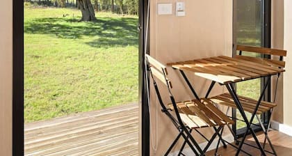 Huntingdon House by Tiny Away