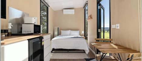 1 habitación y ropa de cama