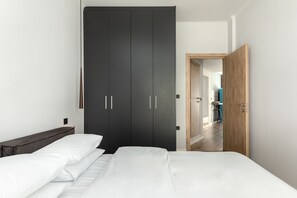 2 bedrooms, hypo-allergenic bedding, free WiFi, bed sheets - Estelle by halu! Elegant 2BD apartment (Thessaloniki)