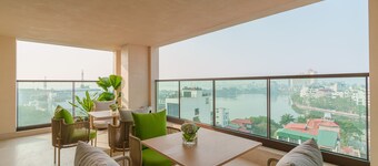 The Five Suites Lilas