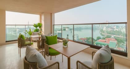 The Five Suites Lilas