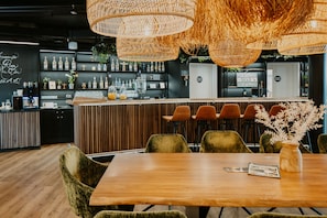 Bar (on property) - Rioca Hafeninsel Posto 8 (Offenbach am Main)