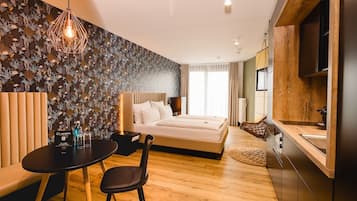 1 bedroom, hypo-allergenic bedding, in-room safe, desk