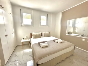 4 Schlafzimmer, Bügeleisen/Bügelbrett, WLAN, Bettwäsche