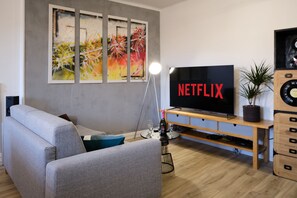 TV