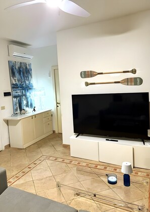 TV - Casa il Bouganville Costa Paradiso (Costa Paradiso)