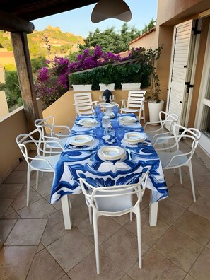 Outdoor dining - Casa il Bouganville Costa Paradiso (Costa Paradiso)