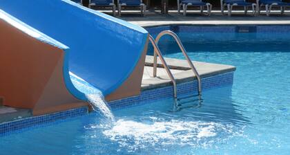 Sa Gavina C, 2 Bedroom apartment with WIFI, POOL, LIFT, balcony or terace.