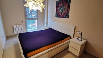 2 bedrooms, wheelchair access