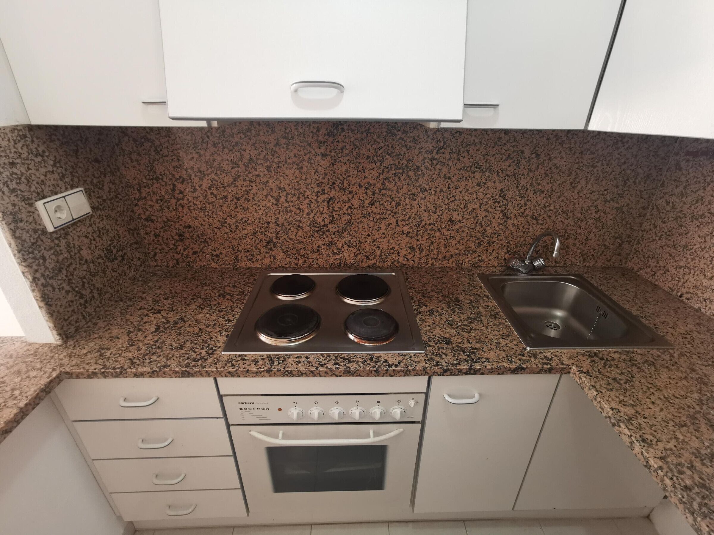 Microwave, oven, stovetop, coffee/tea maker