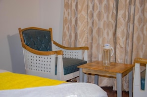 Iron/ironing board