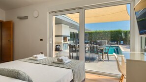 4 Schlafzimmer, Bügeleisen/Bügelbrett, kostenloses WLAN, Bettwäsche